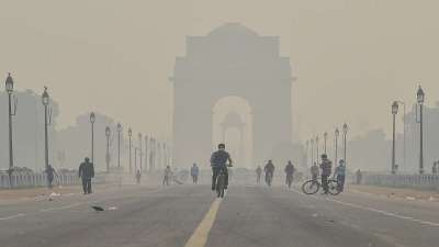 Delhi Pollution: दिल्ली में वायु प्रदूषण का प्रकोप, दिल्ली सरकार ने बुलाई आपात बैठक